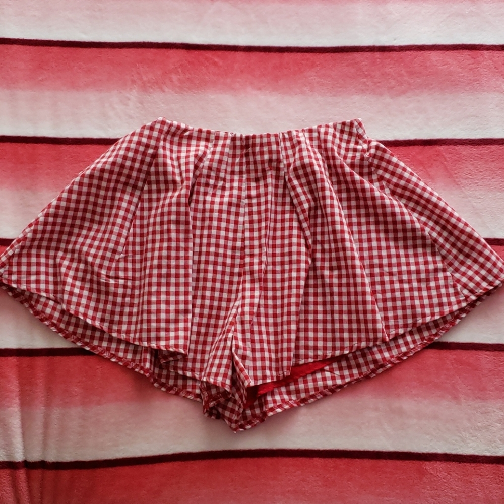 Red high waisted Gingham shorts